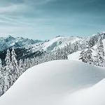 Aurora Mountain By We Rent, Summercard Included Horská chata