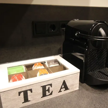 Aurora Mountain By We Rent קפרון