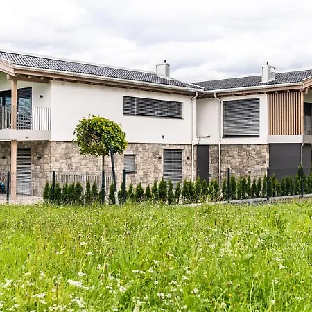 Aurora Mountain By We Rent בקתה